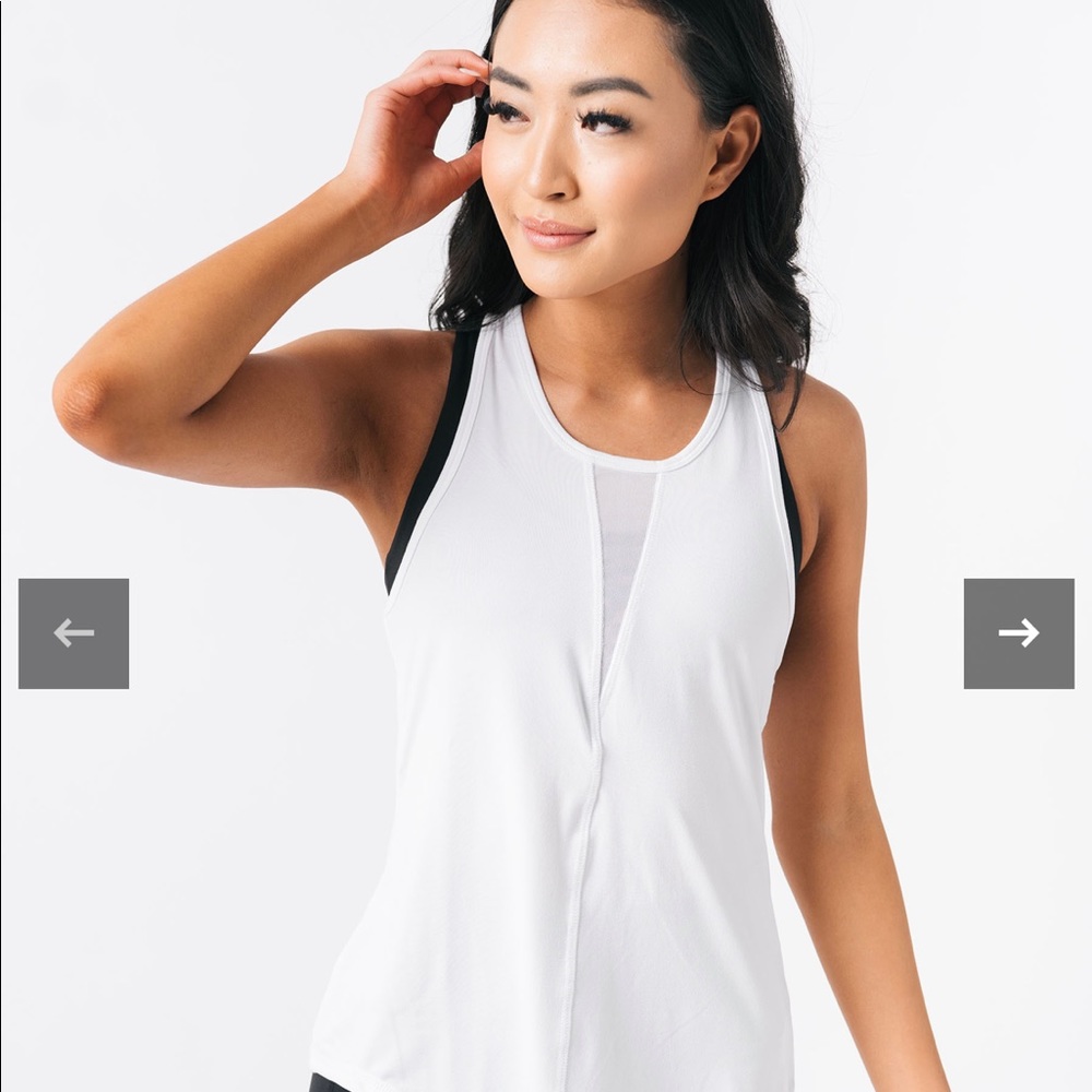 ZYIA white tank